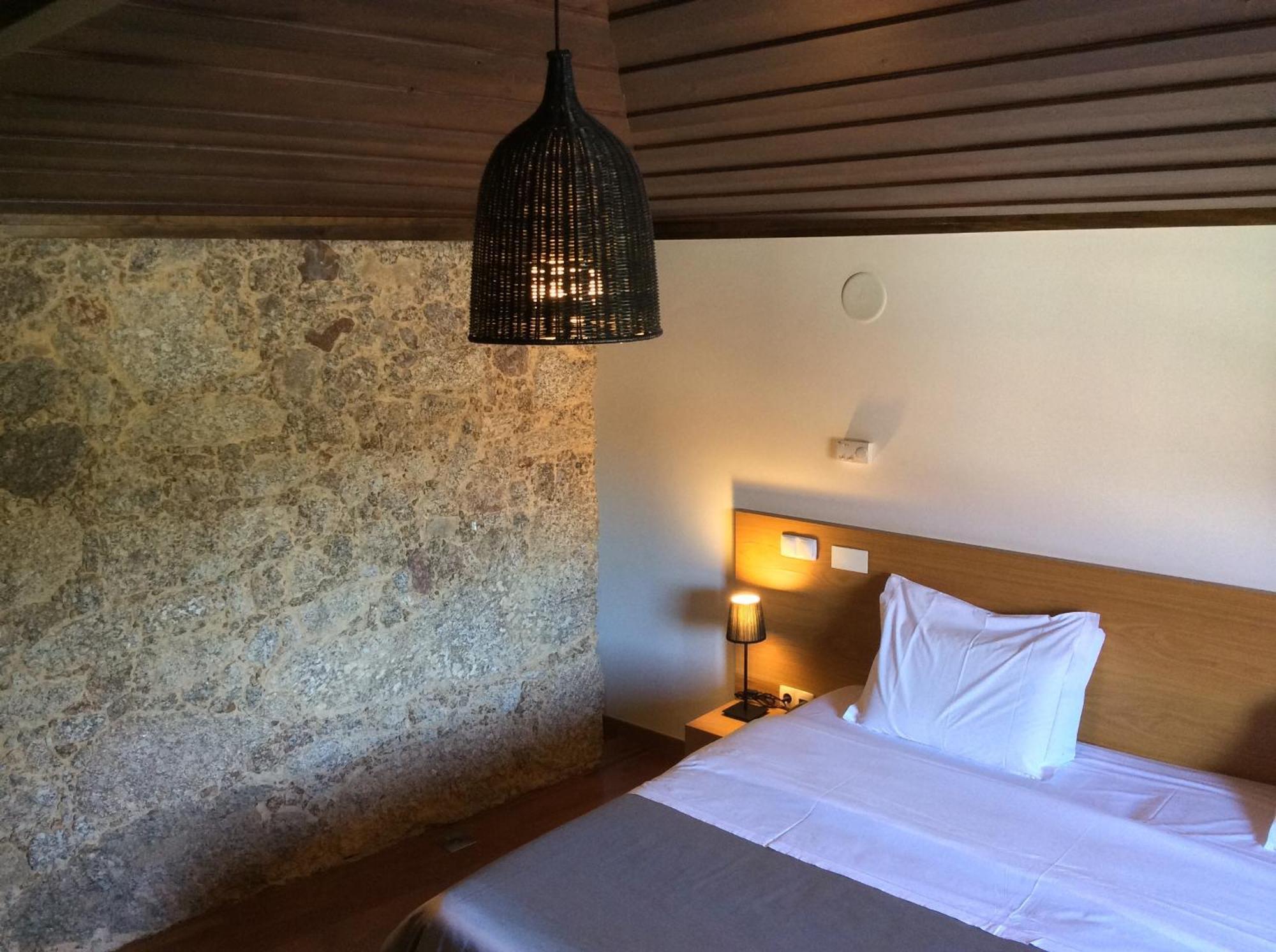 Hotel Rural Alves - Braga - Casa Alves De Torneiros Penso الغرفة الصورة